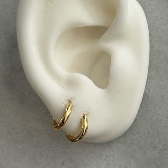 Modest Lu Jewelry - COPY - Gold Solid Huggie Hoop Small Mini Earrings 

Brand New